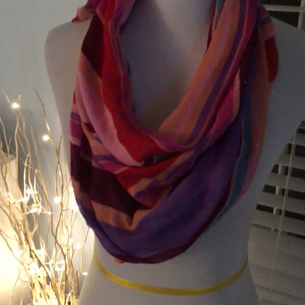 Multicolored Scarf - Picture 2 of 3